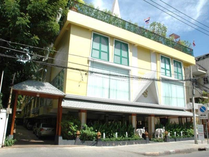 Royal Ivory Sukhumvit Nana Hotell Bangkok Exteriör bild